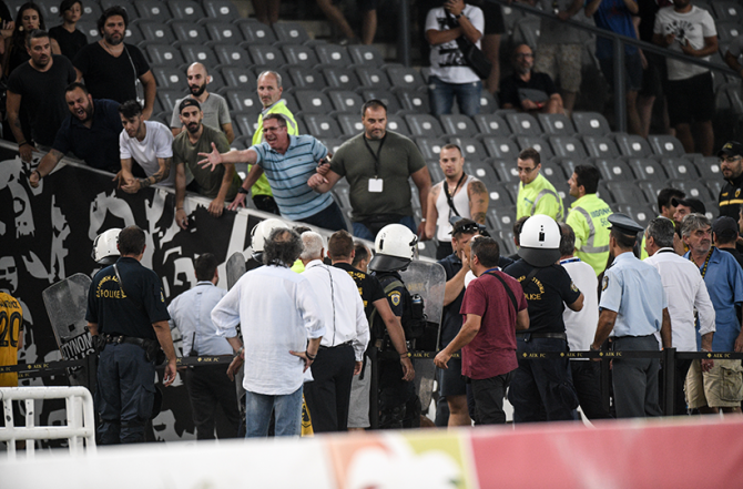ORIGINAL σε παίκτες: «Όποιος δεν μπορεί… φεύγει!»