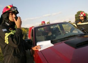 Πύργος: Συμπλοκή πυροσβεστών με φερόμενο εμπρηστή