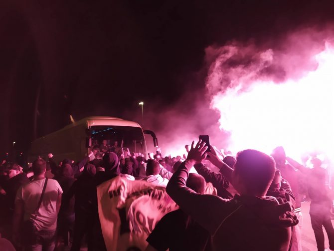 «Μπλόκο» στο πούλμαν απ’ τους… φίλους της ΑΕΚ