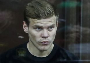 Ελεύθεροι μετά από ένα χρόνο Κοκόριν και Μαμάεβ