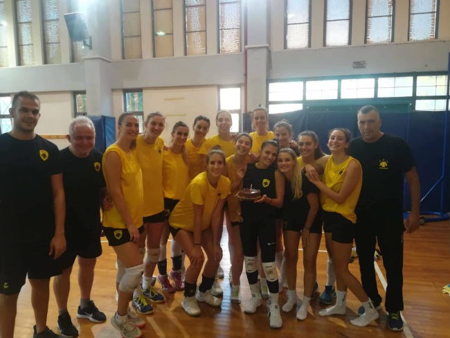 Φιλική νίκη επί του Ηλυσιακού