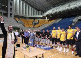 Ο αγιασμός της Βασίλισσας στο ΟΑΚΑ (VIDEO)