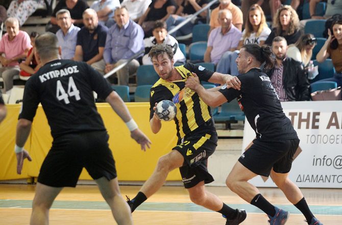 Άνοδος για Γιάκομπσεν