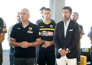 Θυμωμένος με τους παίκτες ο Ίβιτς