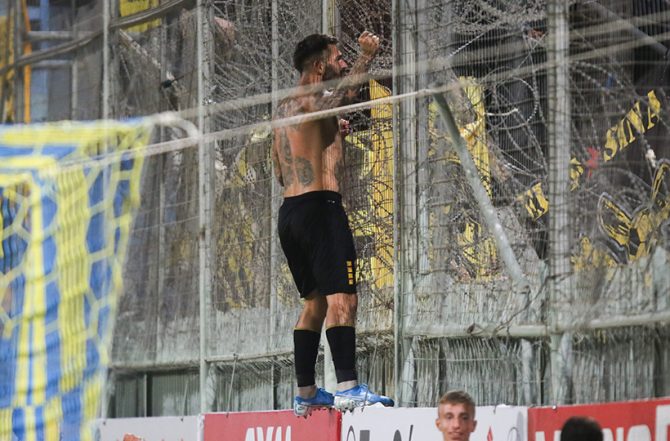 Λιβάγια: «Είμαι χαρούμενος στην ΑΕΚ, θέλω να είμαι στην Αγιά Σοφιά!»