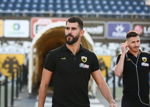 Ολιβέιρα: «Πήραμε από κοινού απόφαση να μην ρισκάρουμε με τον προπονητή»