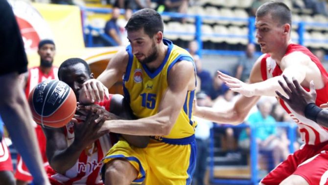 Σαλούστρος: «Παιχνίδι ειδικών συνθηκών με την ΑΕΚ»