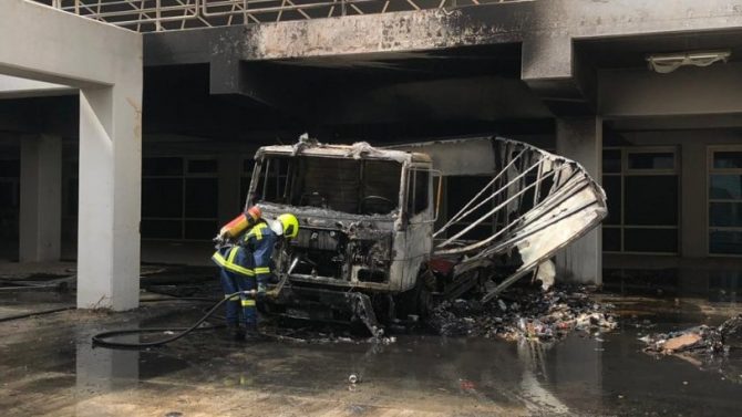 ΟΑΚΑ: Πυρκαγιά σε όχημα