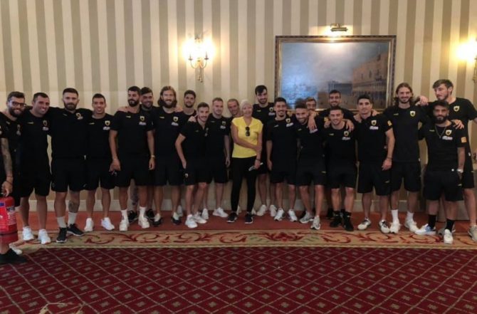 Όλη η ΑΕΚ στο πλευρό της Κατερίνας