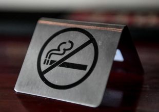 Tέλος και επίσημα το κάπνισμα-Πού απαγορεύεται και ποιά τα πρόστιμα για τους παραβάτες