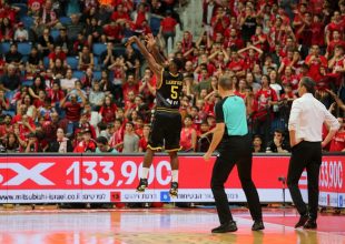Αποθεώνει Λάνγκφορντ το BCL (VIDEO)