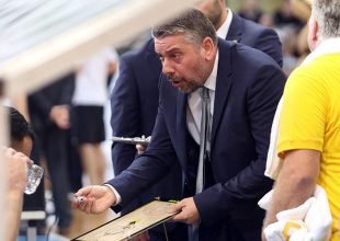 Παπαθεοδώρου: «Δεν δείξαμε εγωισμό και προσωπικότητα…»