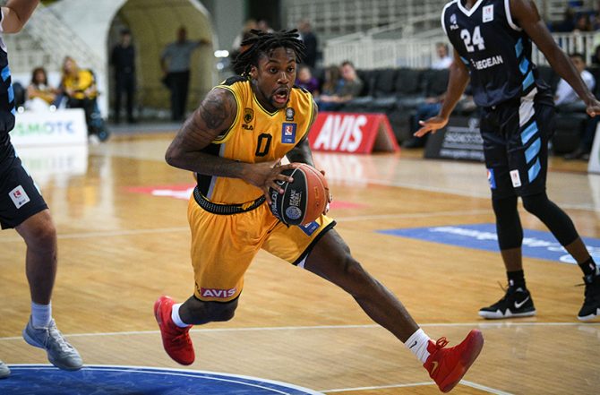 Ρέι: «Να παίζω πολύ δυνατά σε κάθε ματς» Ρέι: «Να παίζω πολύ δυνατά σε κάθε ματς»