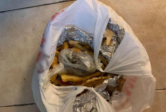 Φυλακές Κορυδαλλού: Μητέρα κρατουμένου είχε κρύψει ναρκωτικά μέσα σε… σουβλάκια (ΦΩΤΟ)