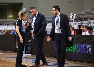 Η Τσαρούχα σφυρίζει το Πανιώνιος – ΑΕΚ