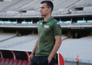 Θεοχάρης: «Εχουμε βελτιωθεί, στόχος τα play offs»