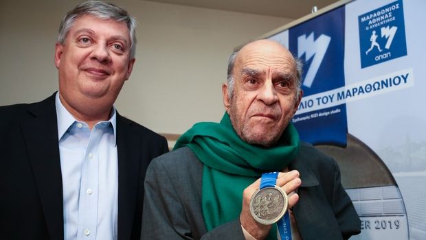 Παρουσιάστηκε το νέο μετάλλιο του Μαραθωνίου της Αθήνας