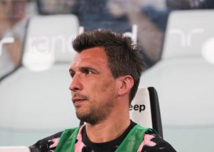 Αρχίζει προπονήσεις με την Μάντσεστερ Γιουνάιτεντ ο Μάντζουκιτς