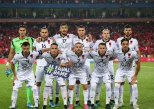 Αλβανία: Εγκαίνια στη νέα γηπεδάρα των Τιράνων (pics)