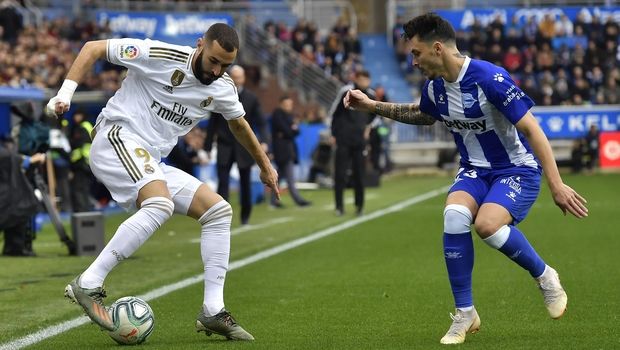 Aλαβές – Ρεάλ 1-2: Απόδραση από την Βιτόρια και προσωρινά μόνη στην κορυφή Aλαβές – Ρεάλ 1-2: Απόδραση από την Βιτόρια και προσωρινά μόνη στην κορυφή
