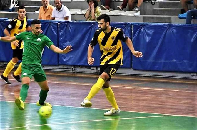 Μάνος: Σκόρερ στο γήπεδο – Ήρωας στο νοσοκομείο