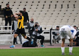 Με μαγκιά και (επιτέλους) τύχη!