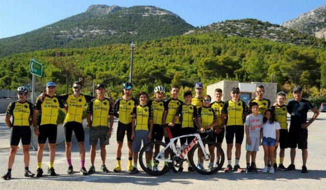 Ανακοίνωσε 13(!) μεταγραφές η ΑΕΚ