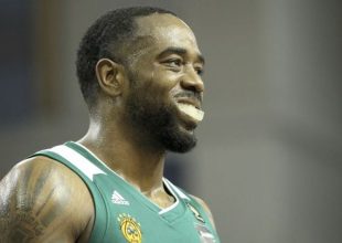 Ρίβερς: “Σκέφτηκα να αποσυρθώ, ήμουν βυθισμένος στο σκοτάδι”