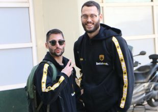 Αναχώρησε η Βασίλισσα για Πο (PICS)