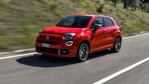 Fiat: Ηρθε το 500X Sport με τιμές από 24.900 ευρώ