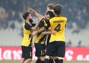 Έγινε Πόρσε με… Καρέρα στην κερκίδα!