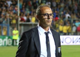 «Όχι» από Πασκουάλε Μαρίνο