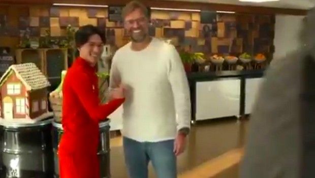 Λίβερπουλ: Η πρώτη ημέρα του Μιναμίνο στους κόκκινους