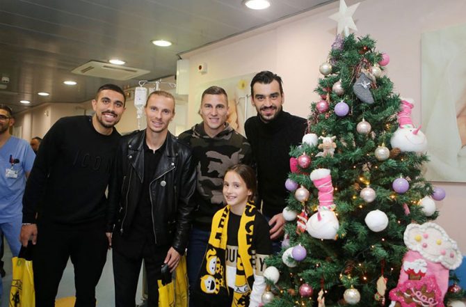 Τέσσερις κιτρινόμαυροι μοίρασαν δώρα στο Παιδιατρικό Κέντρο Αθηνών (ΦΩΤΟ)!