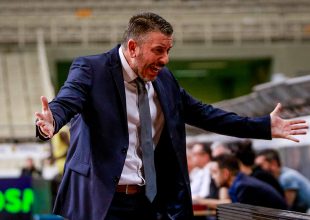 Παπαθεωδόρου: «Φτιάχνουμε τον χαρακτήρα μας»