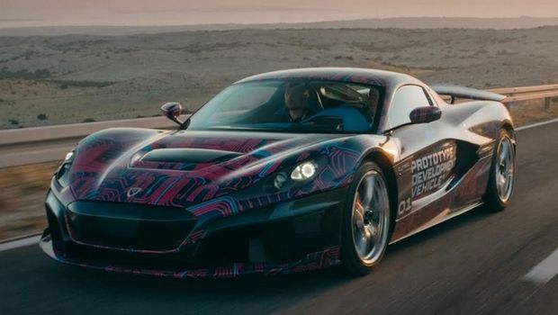 Rimac: Βγήκε στο δρόμο το υπερ-αυτοκίνητο των 1914 ίππων Rimac: Βγήκε στο δρόμο το υπερ-αυτοκίνητο των 1914 ίππων