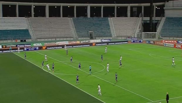 VAR: Μπαίνει η γραμμή του οφσάιντ