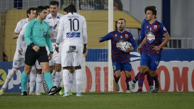 Ατρόμητος – Βόλος 0-2: Γλίτωσαν το “κάζο” οι γηπεδούχοι που πέρασαν στους οκτώ