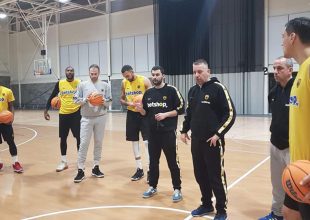 Η προπόνηση της Βασίλισσας στην Αμβέρσα (PICS)