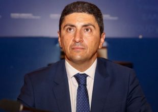 Football League και πρωταθλητές Γ’ Εθνικής ζητούν από τον Αυγενάκη αναδιάρθρωση