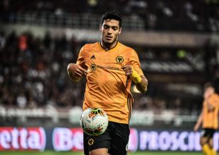 Ραούλ Χιμένες: Πρώτος σκόρερ στην ιστορία της παρουσίας της Γουλβς στην Πρέμιερ Λιγκ!