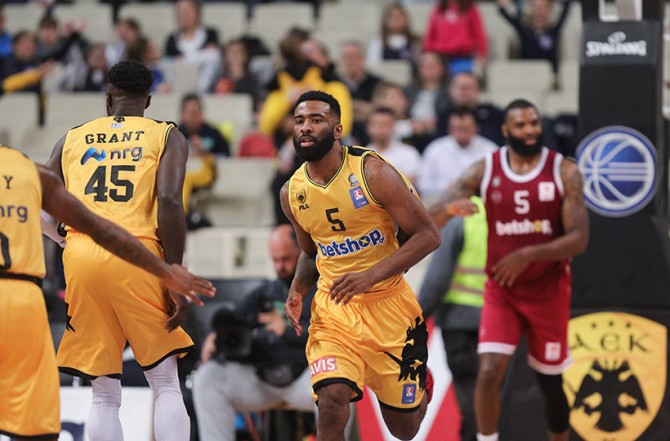 «Μόνιμος» MVP ο Λάνγκφορντ (ΦΩΤΟ)