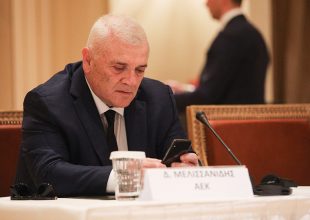 Μελισσανίδης: «Εγώ στεναχωριέμαι πιο πολύ αλλά δεν είμαι μάγος»