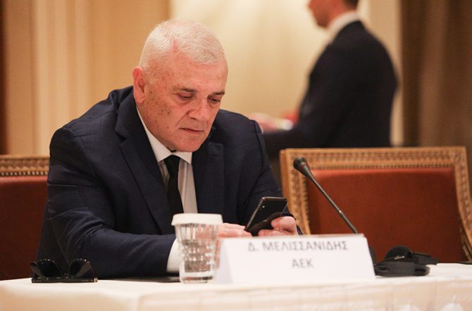 Μελισσανίδης: «Εγώ στεναχωριέμαι πιο πολύ αλλά δεν είμαι μάγος»