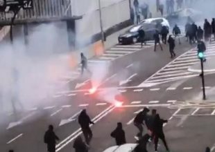 Επεισόδια έξω από το Μεστάγια πριν το Βαλένθια – Μπαρτσελόνα