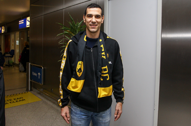 Ζήσης: «Πρέπει να είμαι έτοιμος για την Τετάρτη»