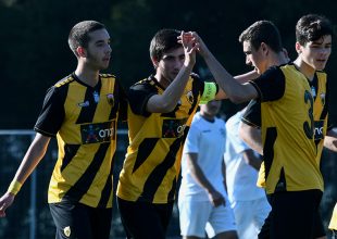 Ανετη νίκη για την ΑΕΚ