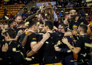 Καθιερωμένες στιγμές με την Κούπα (pics-vid)
