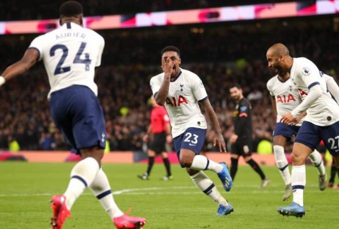 Τότεναμ: Μείωση 20% στους μισθούς των υπαλλήλων! Τότεναμ: Μείωση 20% στους μισθούς των υπαλλήλων!