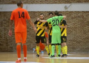 Νίκη-γοήτρου και… play off για την ΑΕΚ